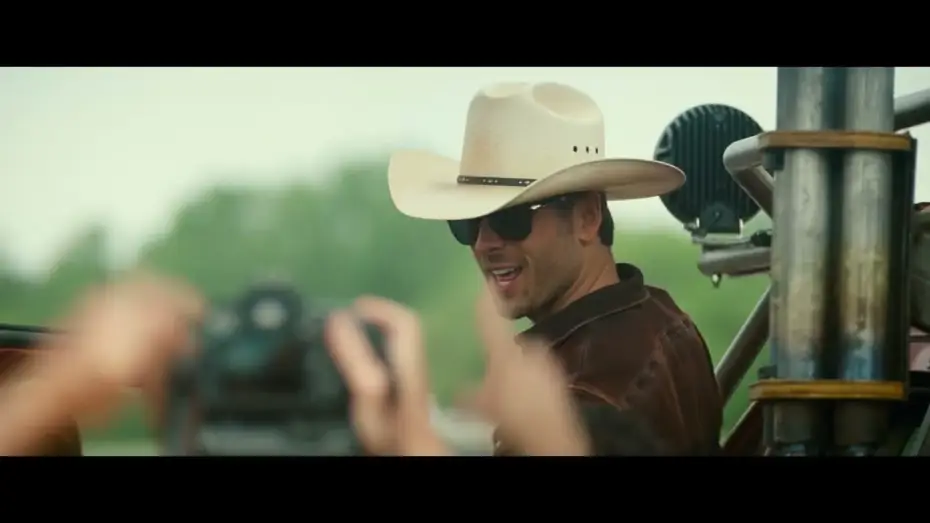 Watch film Twisters | Spot 'Chase It'