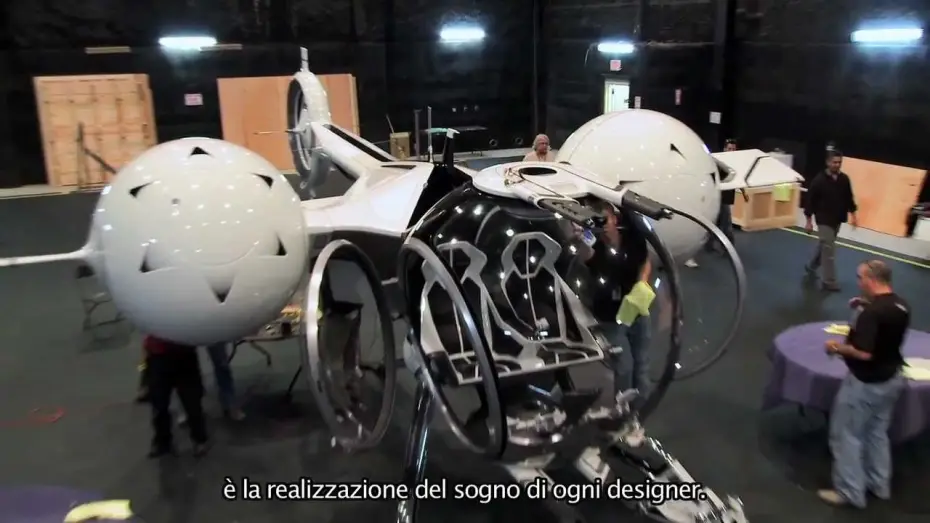 Watch film Oblivion | Sul set di Oblivion: la navicella "Bubbleship" (sottotitoli in italiano)