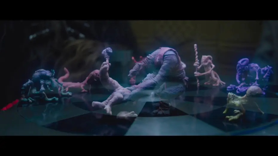 Watch film Solo: A Star Wars Story | Solo : A Star Wars Story - Extrait : Les holo-&eacute;checs (VF)