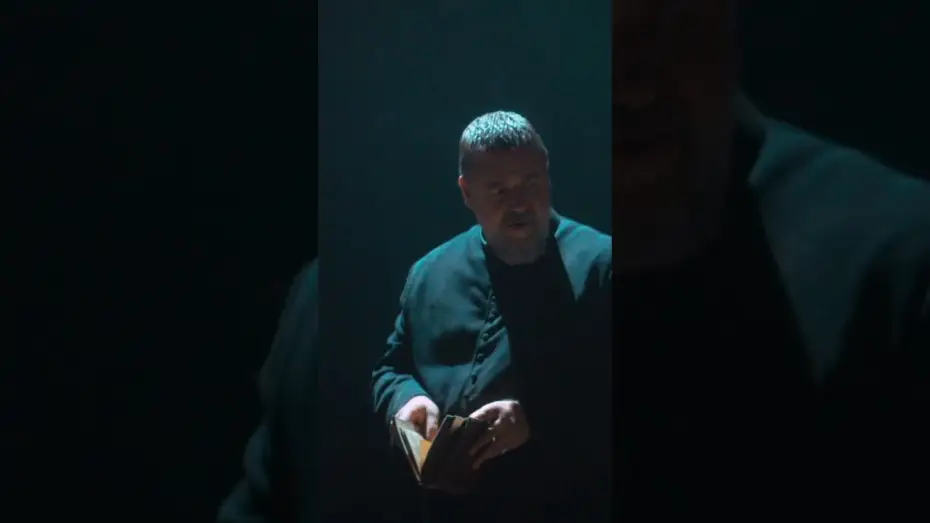 Watch film The Pope's Exorcist | Con Russell Crowe