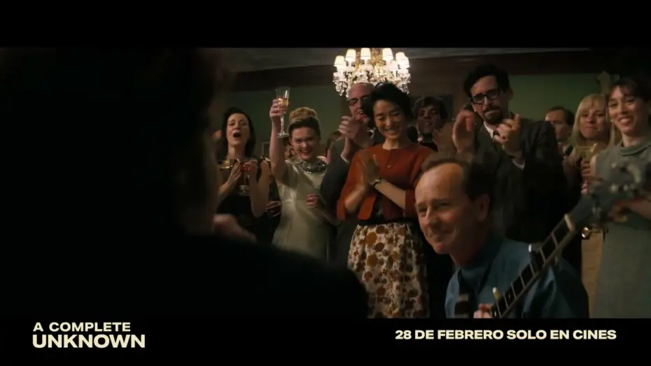 Watch film A Complete Unknown | Anuncio: 'Rebosa talento'