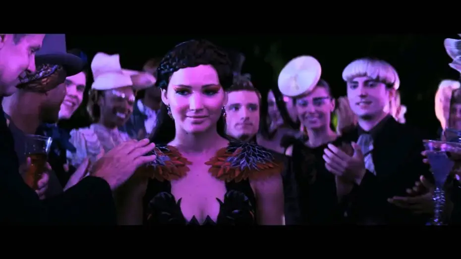 Watch film The Hunger Games: Catching Fire | Los Juegos del Hambre: En llamas - Trailer en espa&ntilde;ol HD