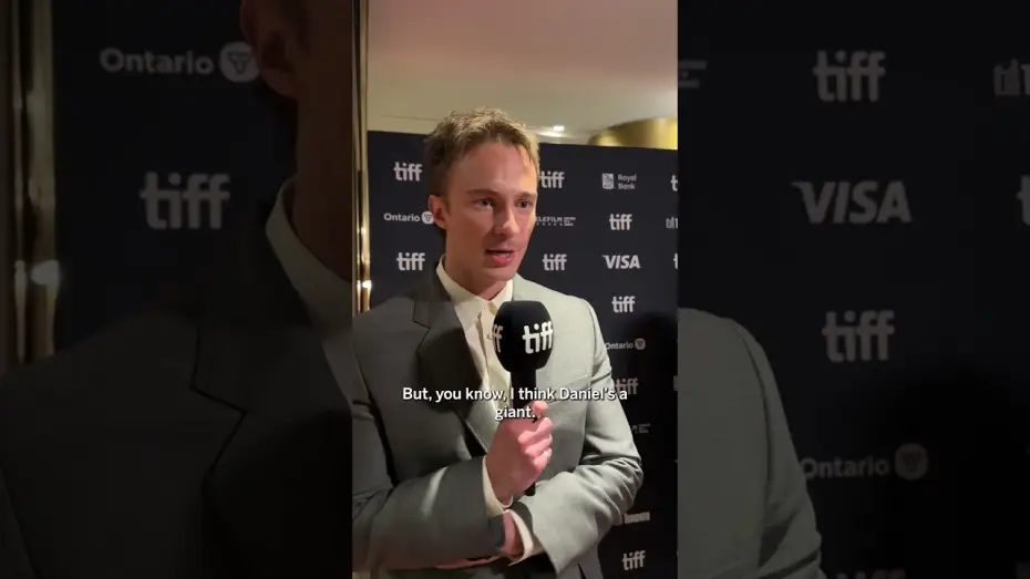Watch film Queer | Drew Starkey's "Beautiful Experience" Working With Daniel Craig in QUEER