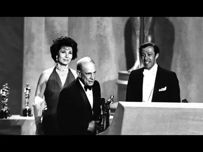 Watch film The Apartment | "The Apartment" winning the Oscar&reg; for Film Editing