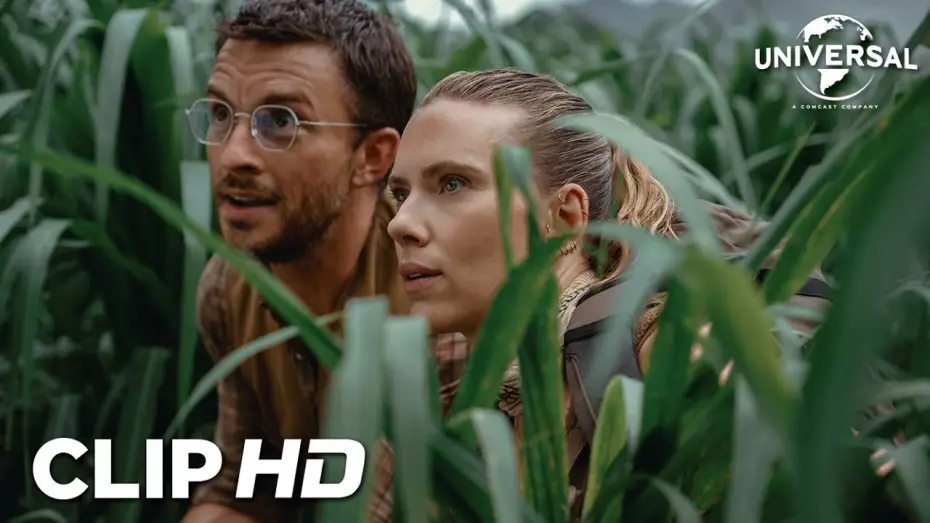 Watch film Untitled Jurassic World Movie | Clip en espa&ntilde;ol - Titanosaurios entre la hierba