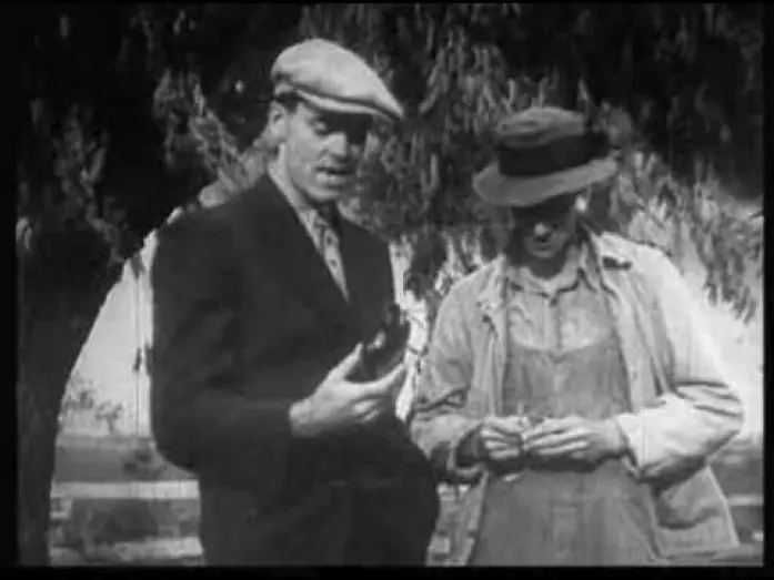 Watch film The Grapes of Wrath | Les Raisins de la col&egrave;re - Pr&eacute;sentation (VF)