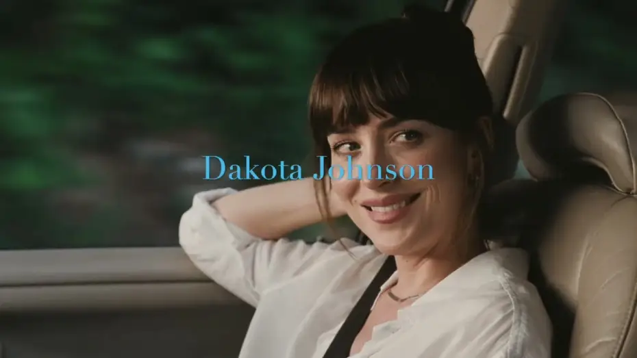 Watch film Materialists | "Evans est&aacute; espectacular"