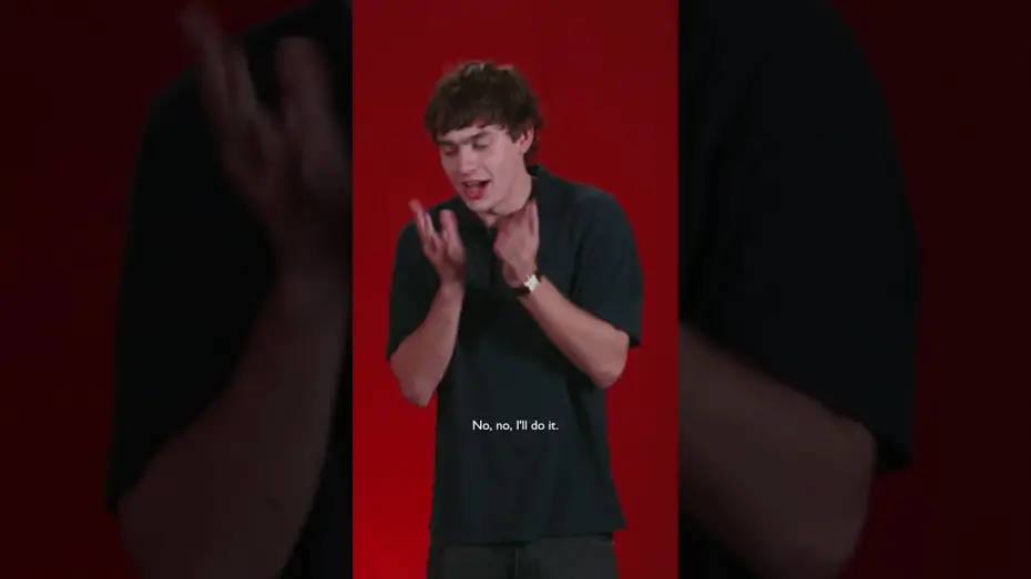 Watch film Ella McCay | a lot going on here