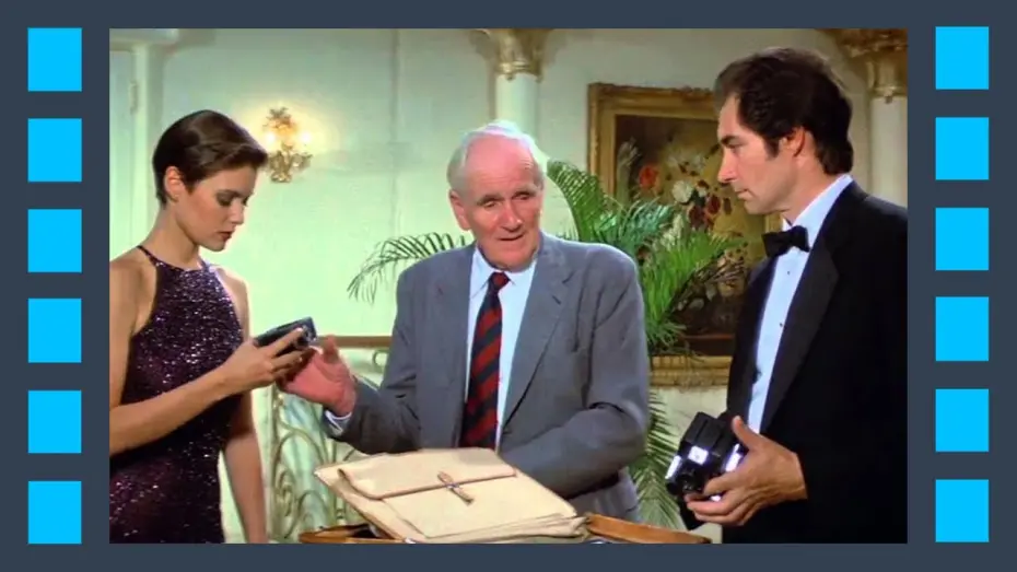 Watch film Licence to Kill | Лицензия на убийство (1989) &mdash; Отдел Кью &mdash; Сцена из фильма 4/5
