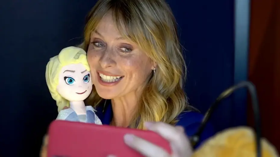 Watch film Frozen II | Frozen 2 - Il Segreto di Arendelle | Intervista a Serena Autieri