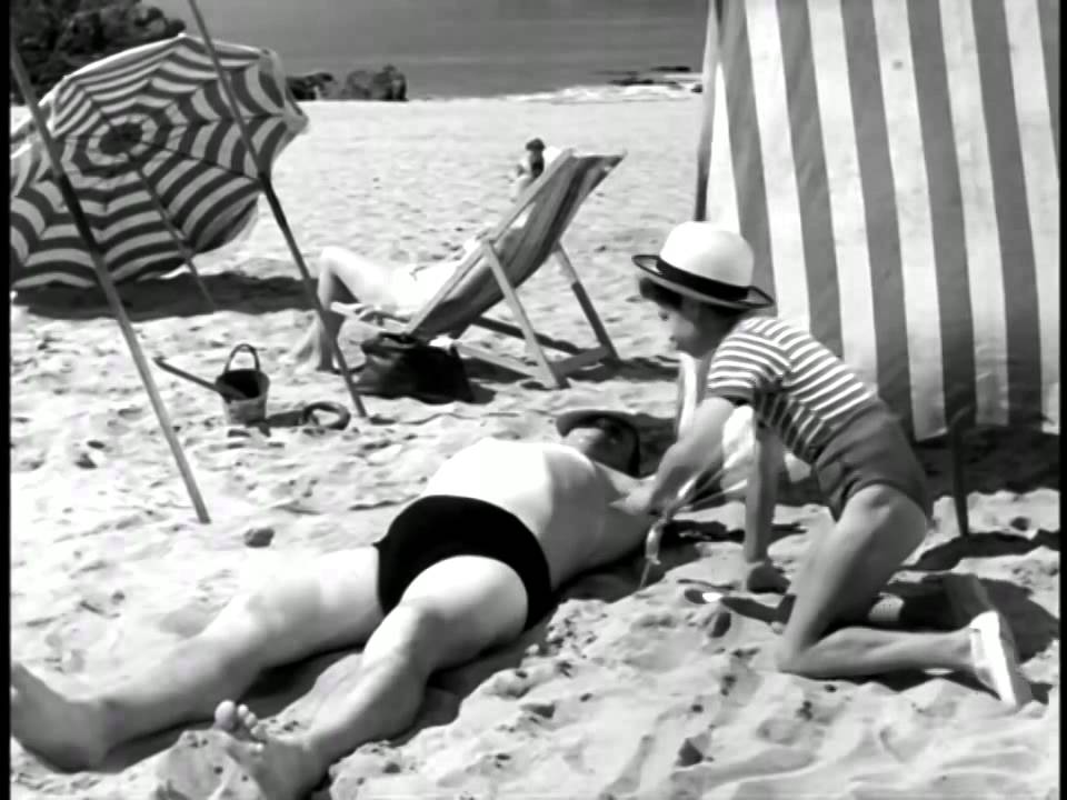 Watch film Monsieur Hulot's Holiday | AFFFF14 - MR HULOT'S HOLIDAY TRAILER