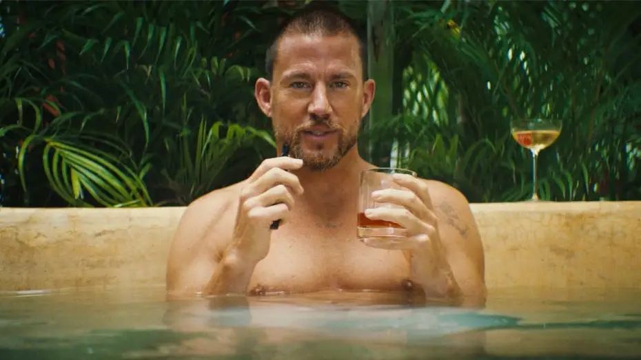 Watch film Blink Twice | Souriez, tout va bien