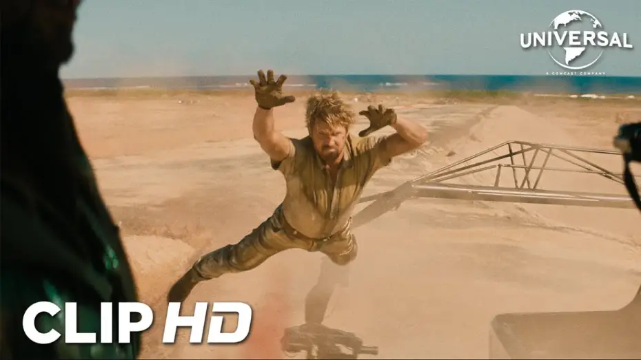 Watch film The Fall Guy | Clip - Colt le pide una cita a Jody antes de su gran escena de acci&oacute;n en helic&oacute;ptero