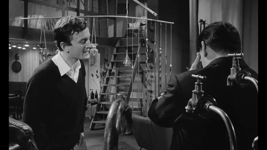 Watch film Crooks in Clover | Les tontons flingueurs - Bande-annonce