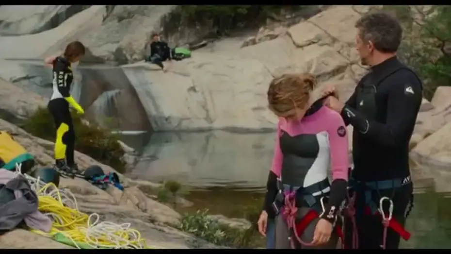 Watch film One Wild Moment | Un moment d'&eacute;garement (2015) - Trailer French