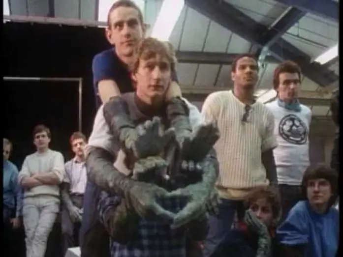 Watch film Labyrinth | Inside the Labyrinth: Hands