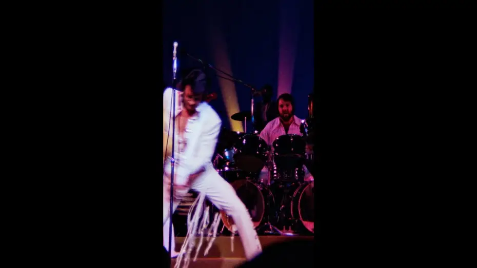 Watch film EPiC: Elvis Presley in Concert | Get moving in IMAX