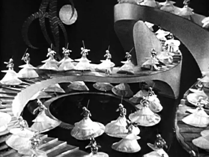 Watch film Gold Diggers of 1933 | Gold Diggers of 1933 - Clip