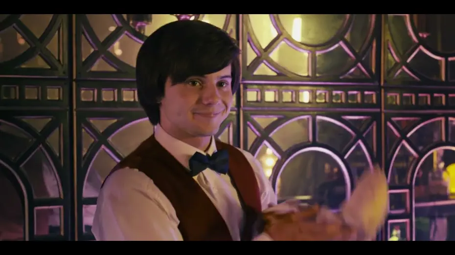 Watch film Revolu&ccedil;&atilde;o (Sem) Sangue | "Revolu&ccedil;&atilde;o (Sem) Sangue" | Trailer oficial | 11 de Abril no cinema