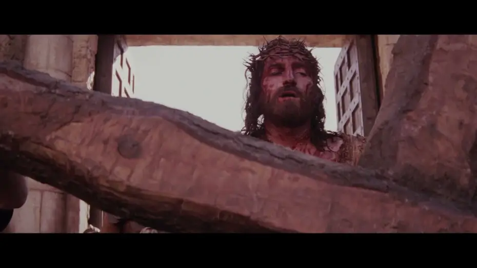 Watch film The Passion of the Christ | La Passion du Christ - extrait J&eacute;sus embrasse la croix - Disponible en DVD et VOD chez SAJE
