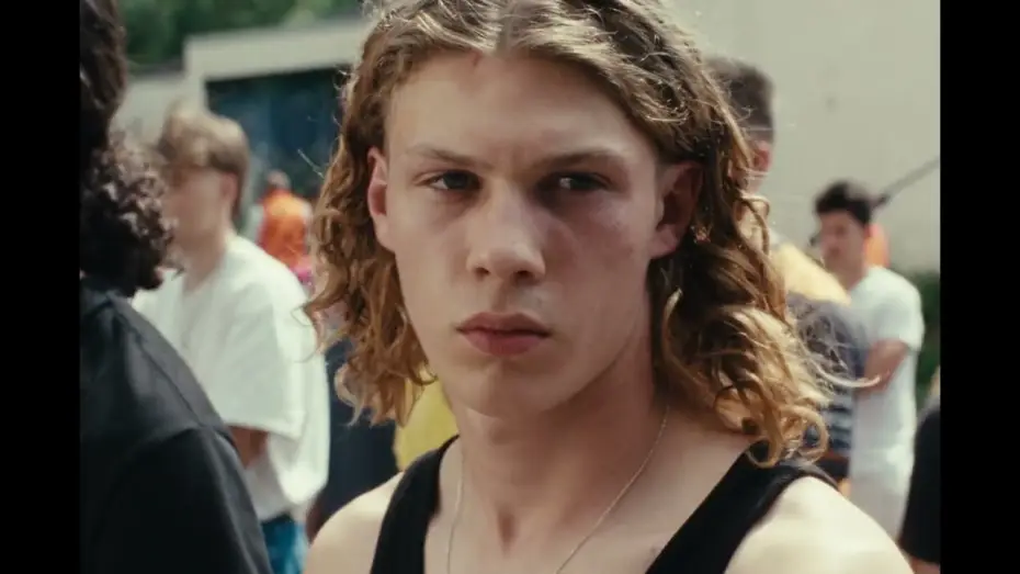 Watch film Wild Foxes | Wild Foxes (offizieller Trailer) | Ein Film von Val&eacute;ry Carnoy | Ab 7. Mai im Kino