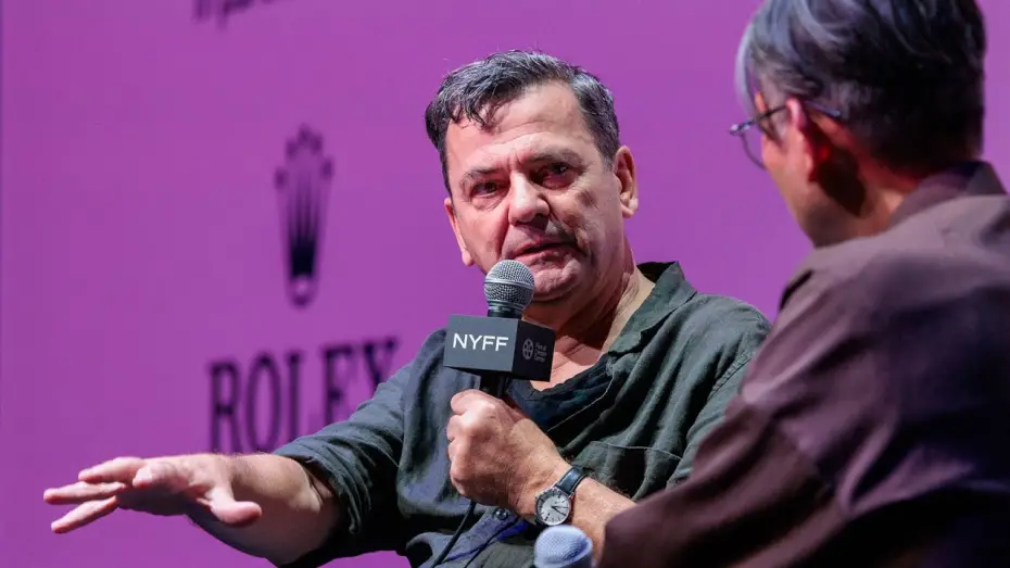 Watch film Mirrors No. 3 | Christian Petzold on Miroirs No. 3