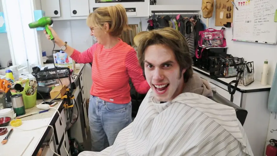 Watch film Everybody Wants Some!! | EVERYBODY WANTS SOME!! | History 101: Stylin' the '80s