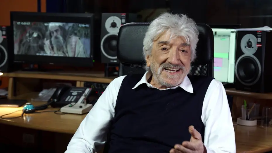 Watch film Aladdin | ALADDIN | Featurette - Gigi Proietti interpreta il Sultano di Agrabah