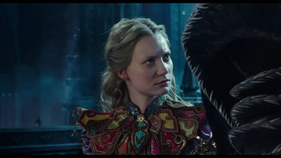 Watch film Alice Through the Looking Glass | Alice de l'Autre C&ocirc;t&eacute; du Miroir - Extrait : Quelques secondes... (VF)
