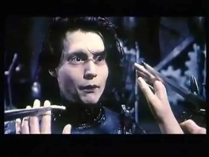Watch film Edward Scissorhands | Edward aux mains d'argent  - bande-annonce VF