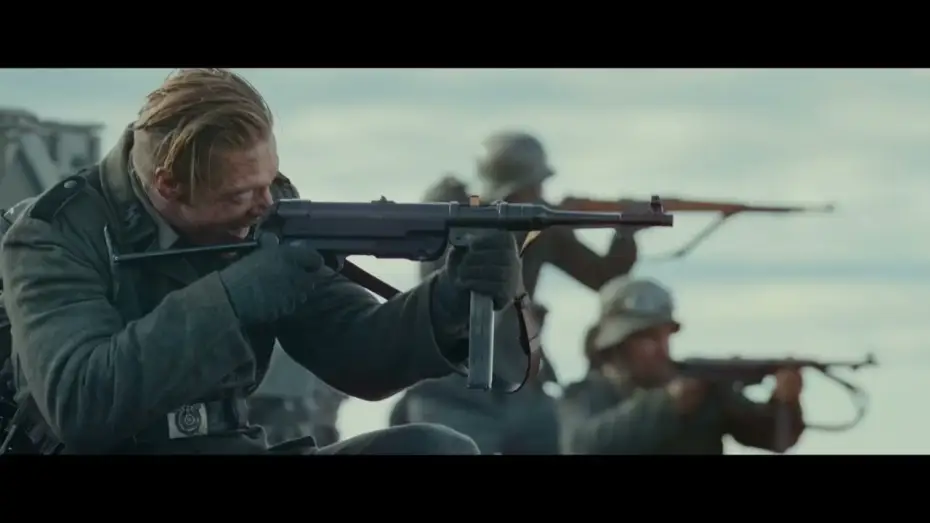 Watch film Sisu | No deber&iacute;as meterte con &eacute;l