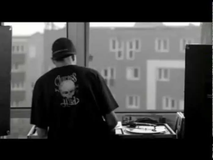 Watch film La Haine | Trailer La Haine (El Odio) by Adri&aacute;n Mar&iacute;n