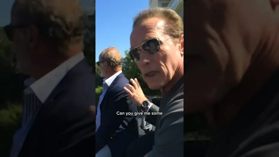 Watch film The Running Man | Arnie with the tank riding advice for Glen