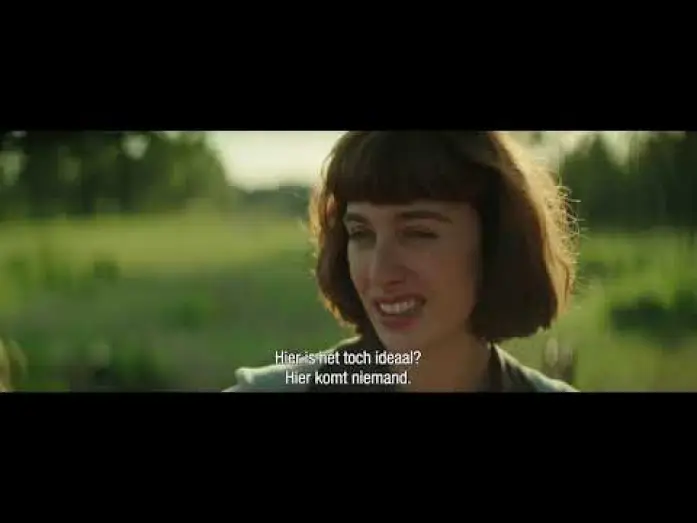 Watch film We | WIJ sc&egrave;ne uitkleden