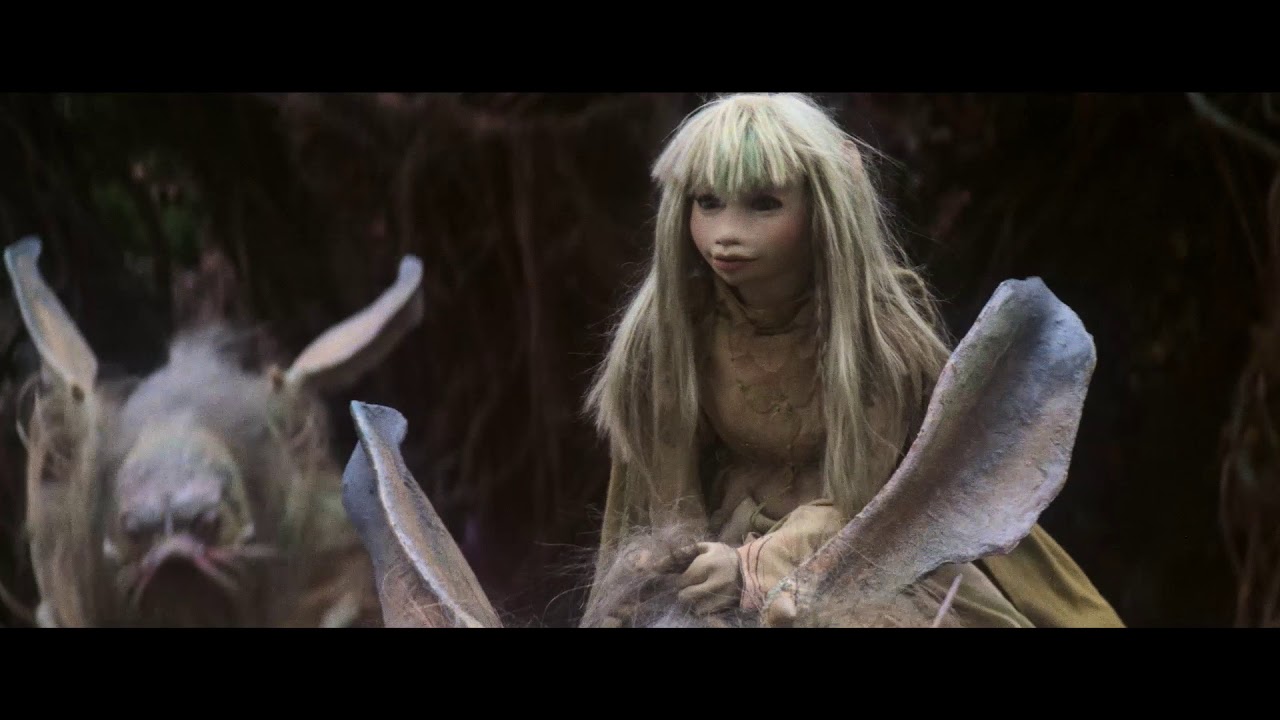 Watch film The Dark Crystal | Meeting The Landstriders