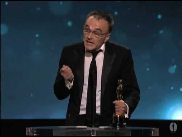 Watch film Slumdog Millionaire | Danny Boyle ‪Wins Best Director: 2009 Oscars