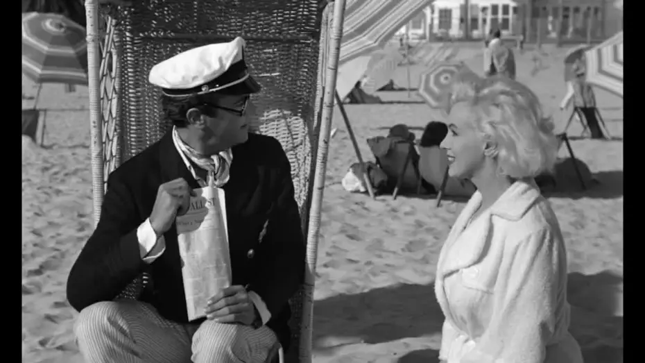 Watch film Some Like It Hot | Sugar Meets A "Rich" Man