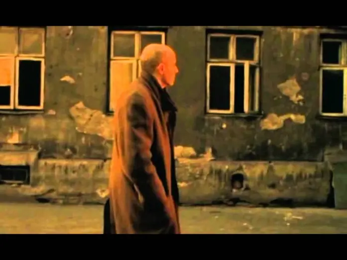 Watch film Golem | Scene from Golem (Piotr Szulkin, 1980) - Windows