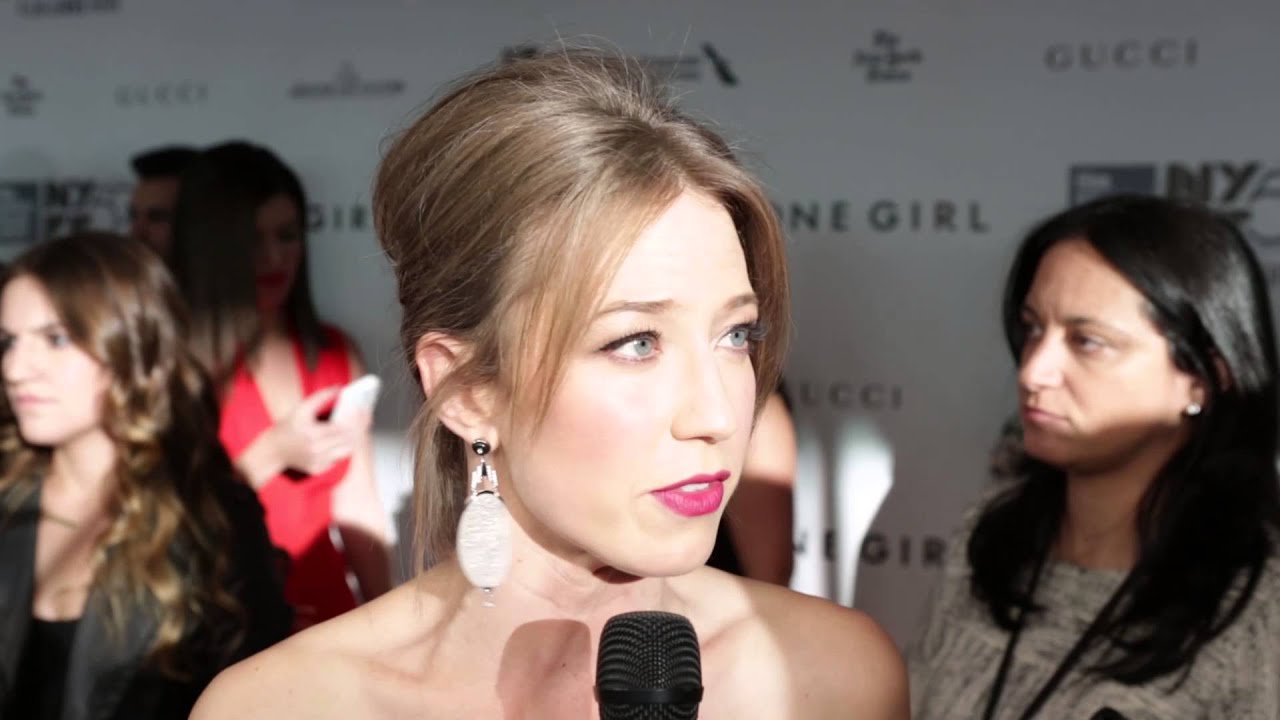 Watch film Gone Girl | NYFF52 "Gone Girl" Red Carpet | Carrie Coon