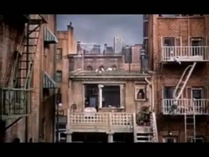 Watch film Rear Window | REAR WINDOW (