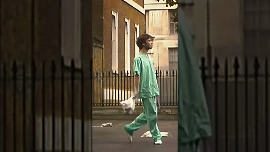 Watch film 28 Days Later | Vacant London Scene