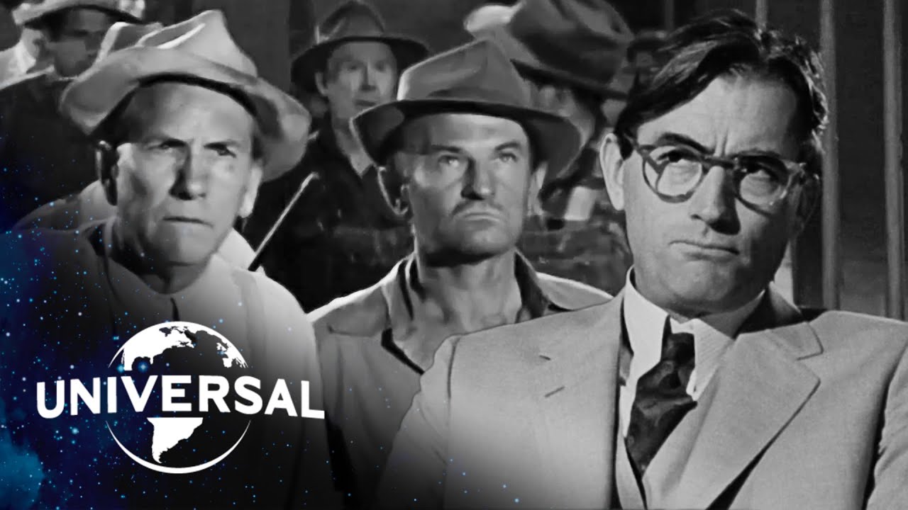 Watch film To Kill a Mockingbird | Atticus Finch Confronts A Mob Outside the Jailhouse