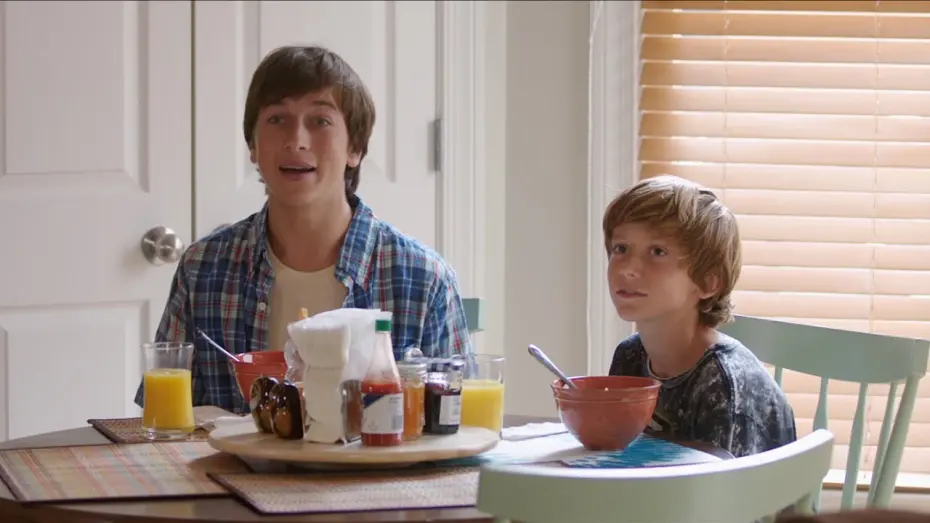 Watch film Vacation | "Kevin and James" Featurette