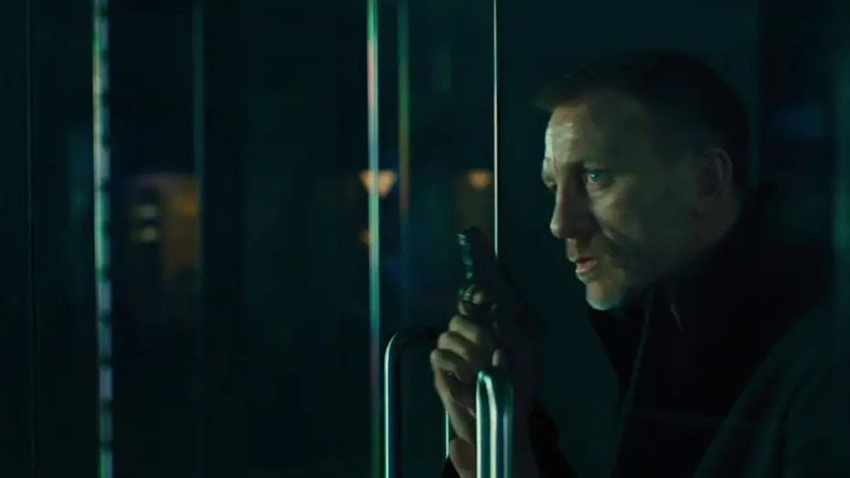 Watch film Skyfall | Bond vs Patrice in Shanghai