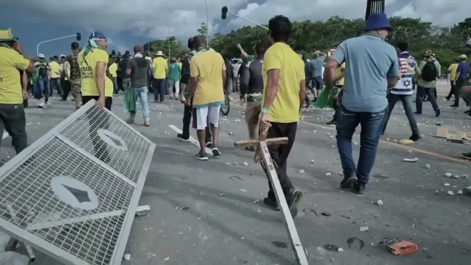 Watch film At this Moment, in the Nation’s Sky | No Céu da Pátria Nesse Instante - Teaser