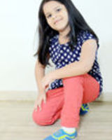 Shreya 