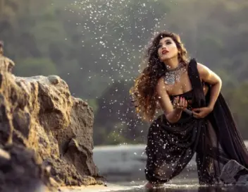 Female Models for Photo Shoot